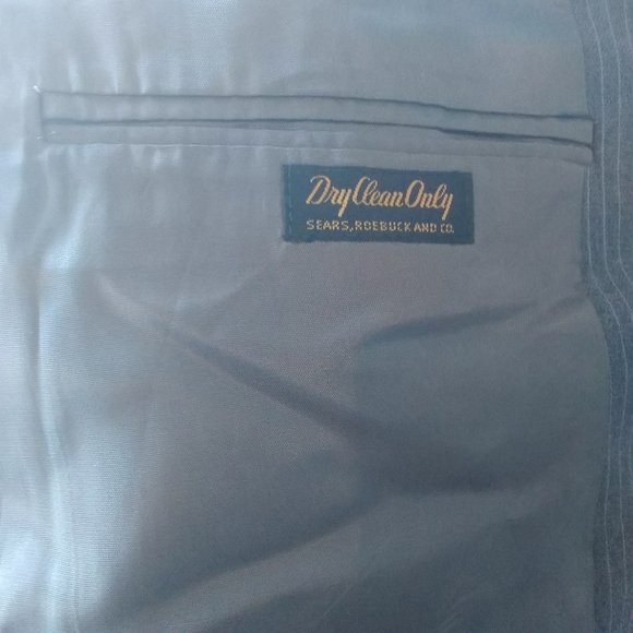 Suit jacket - Picture 7 of 8